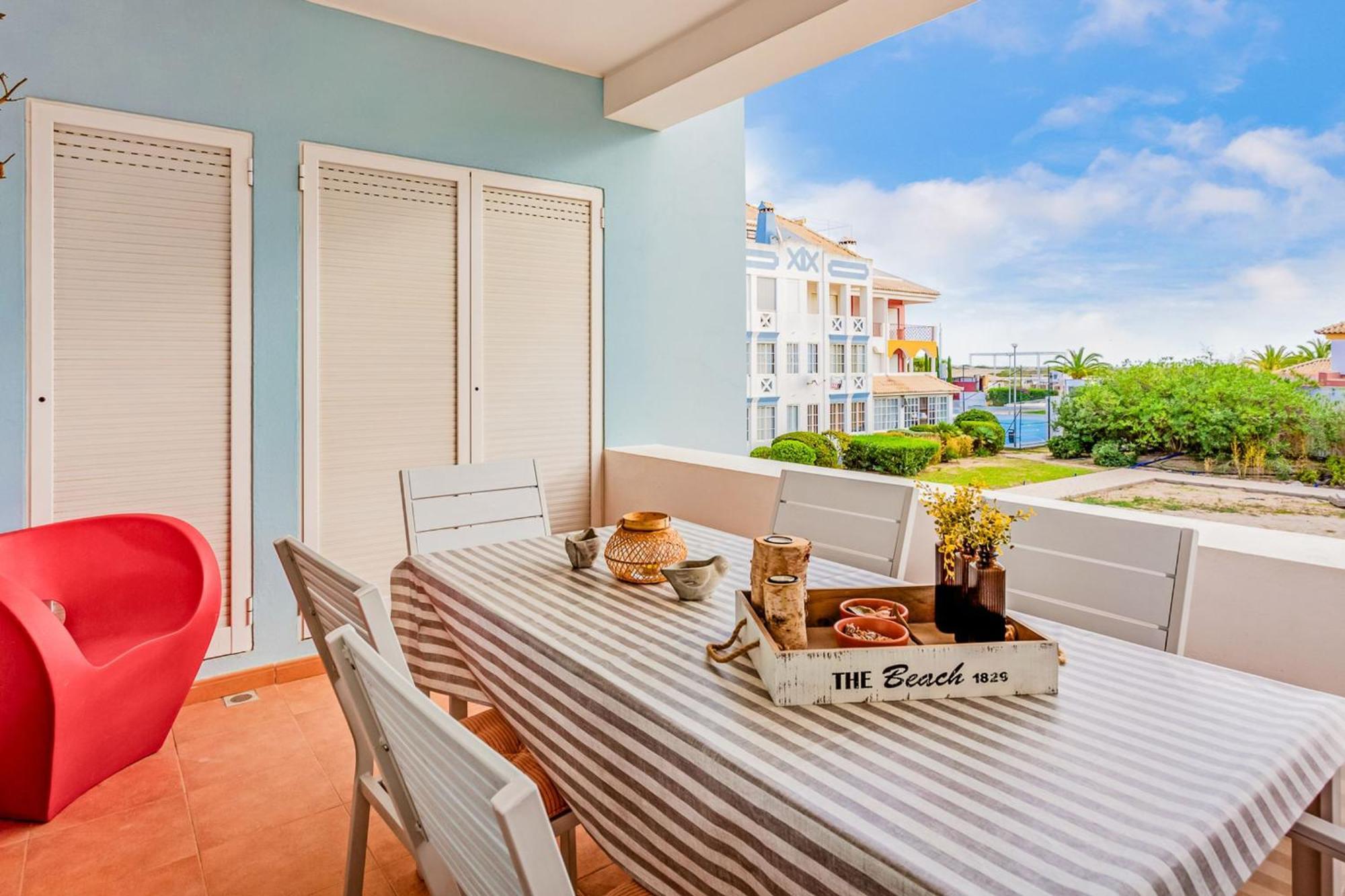 Golden 1 Bdr Flat W/ Balcony & Pool By Lovelystay كاباناس تْدي تافيرا المظهر الخارجي الصورة